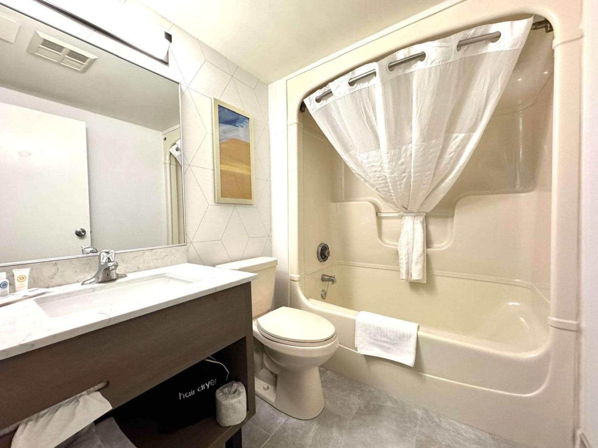 Comfort Inn Saint Catharines Ngoại thất bức ảnh